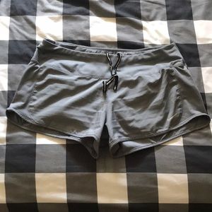 NIKE Gray DR-FIT Running Gym Lined Shorts Sz M